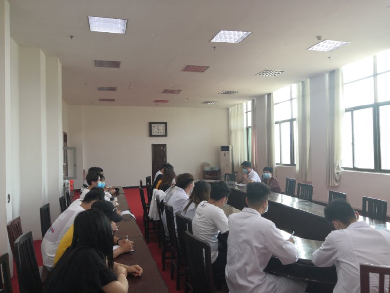 说明: C:\Users\ASUS\Desktop\beat365中文官方网站beat365中文官方网站学生干部工作会议和座谈会\f605af2a3b45dc3745503adcb4051df.jpg